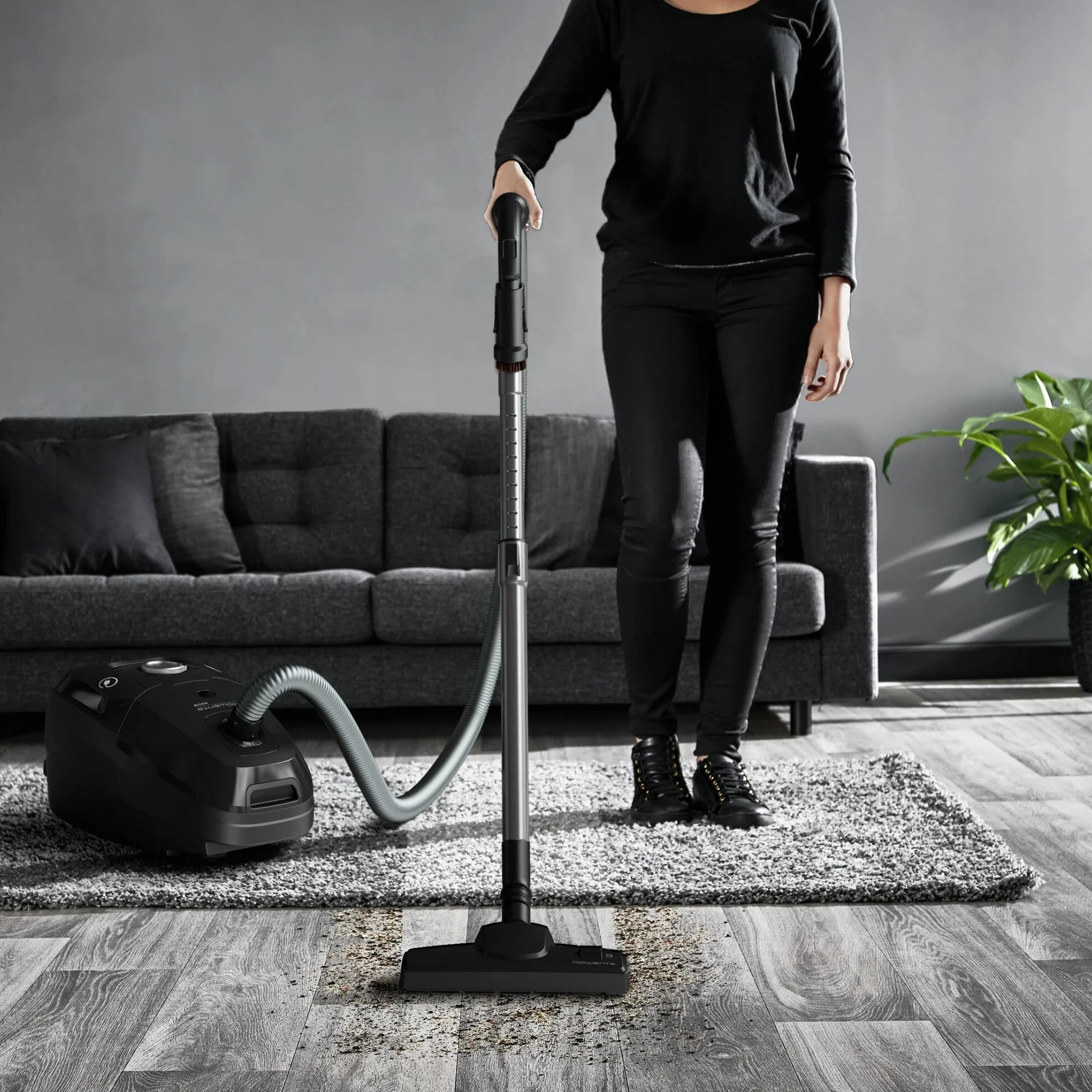 Rowenta Force Max Silence - Aspirador con bolsa de 900 W, hasta un 82% reciclable, gran filtración HEPA más de 99,98%, depósito de 4,5 L, cable de 8,4 m, incluye accesorios tapicerías, negro