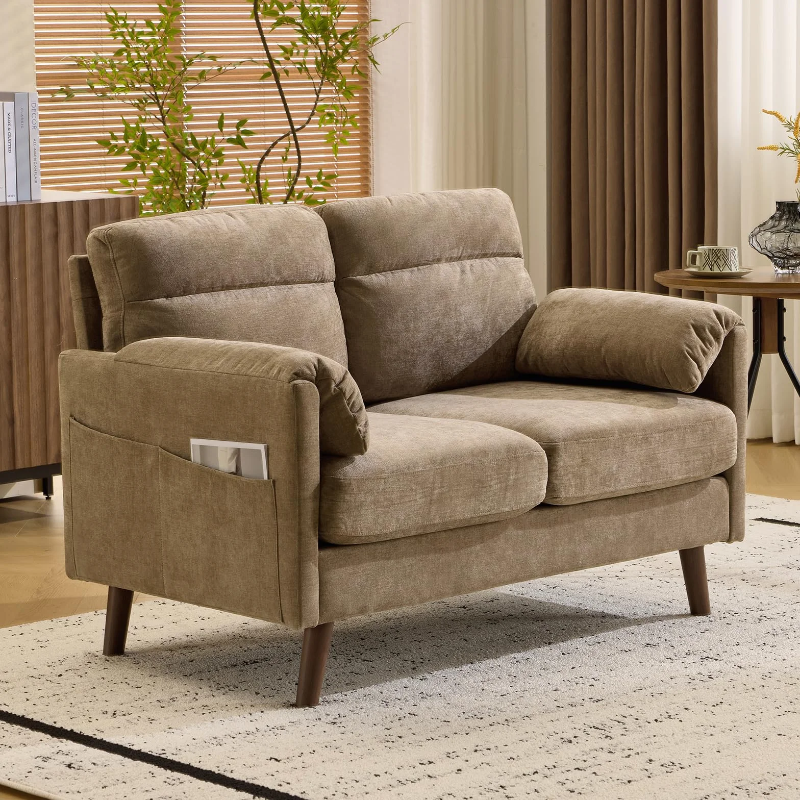 Sofá Bonnlo 2 plazas pequeño, sofá mini de 125 cm, pequeño sofá de tela con suaves reposabrazos, pequeño sofá para oficina, sala de estar, dormitorio y estudio, montaje sencillo, lino (marrón)