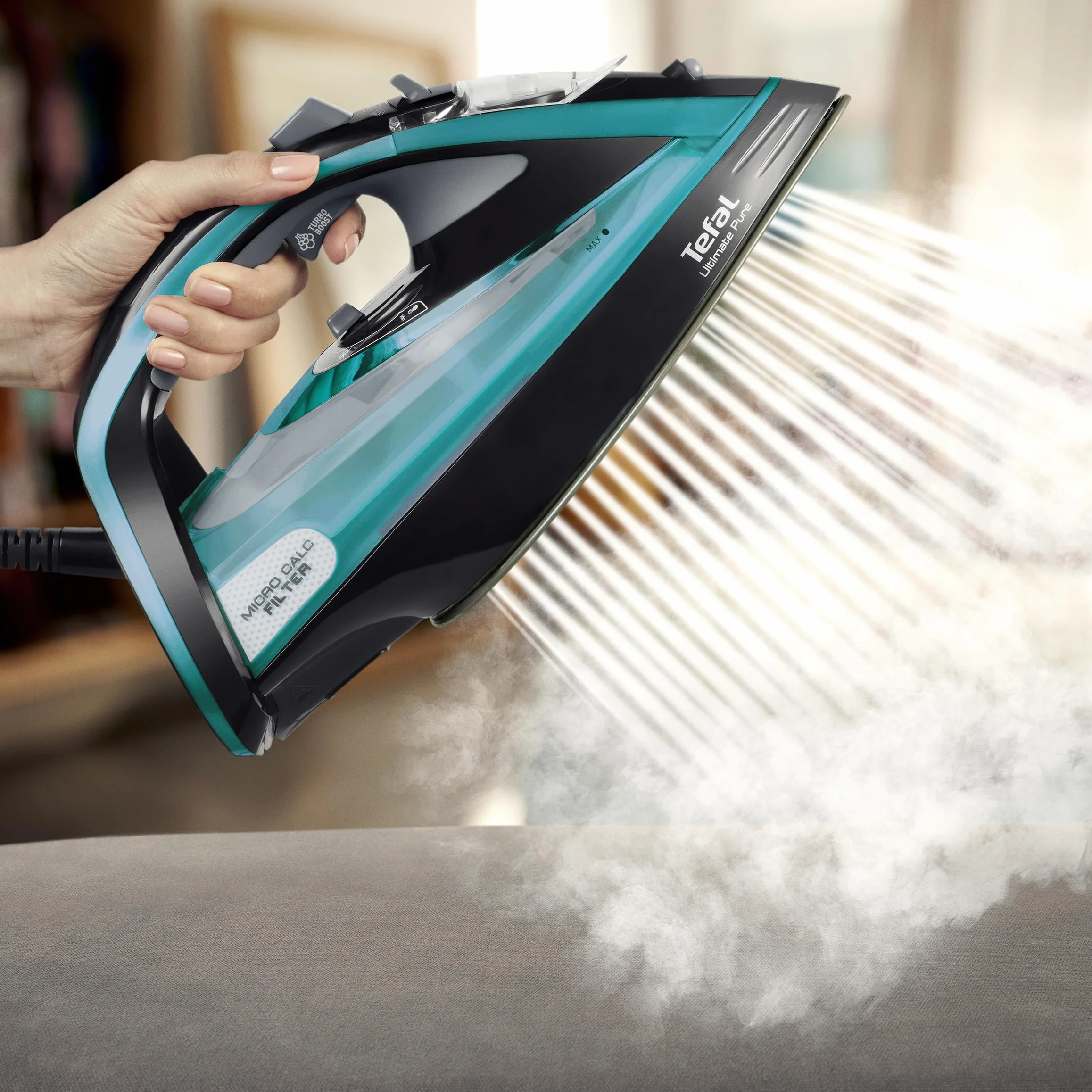 Tefal Plancha de vapor Ultimate Pure FV9844, 3200 W, filtro microcalco, suela Durilium Airglide Autoclean, apagado automático, 0,35 litros, 31,6 x 15,1 x 16,3 cm, negro/azul