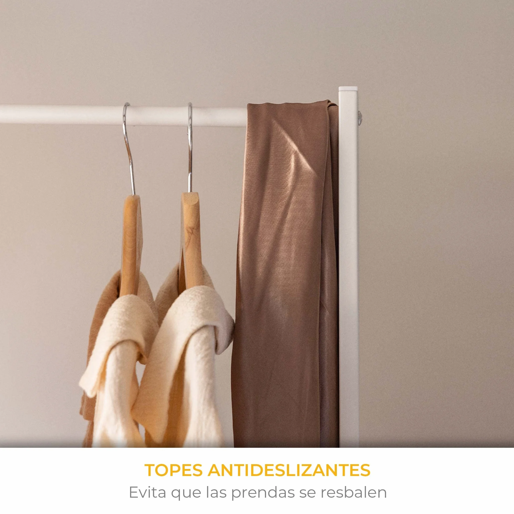 Burro Ropa Resistente Hasta 24kg Newlux Hangy One 20 Con Zapatero Metálico 50x40x160cm Blanco