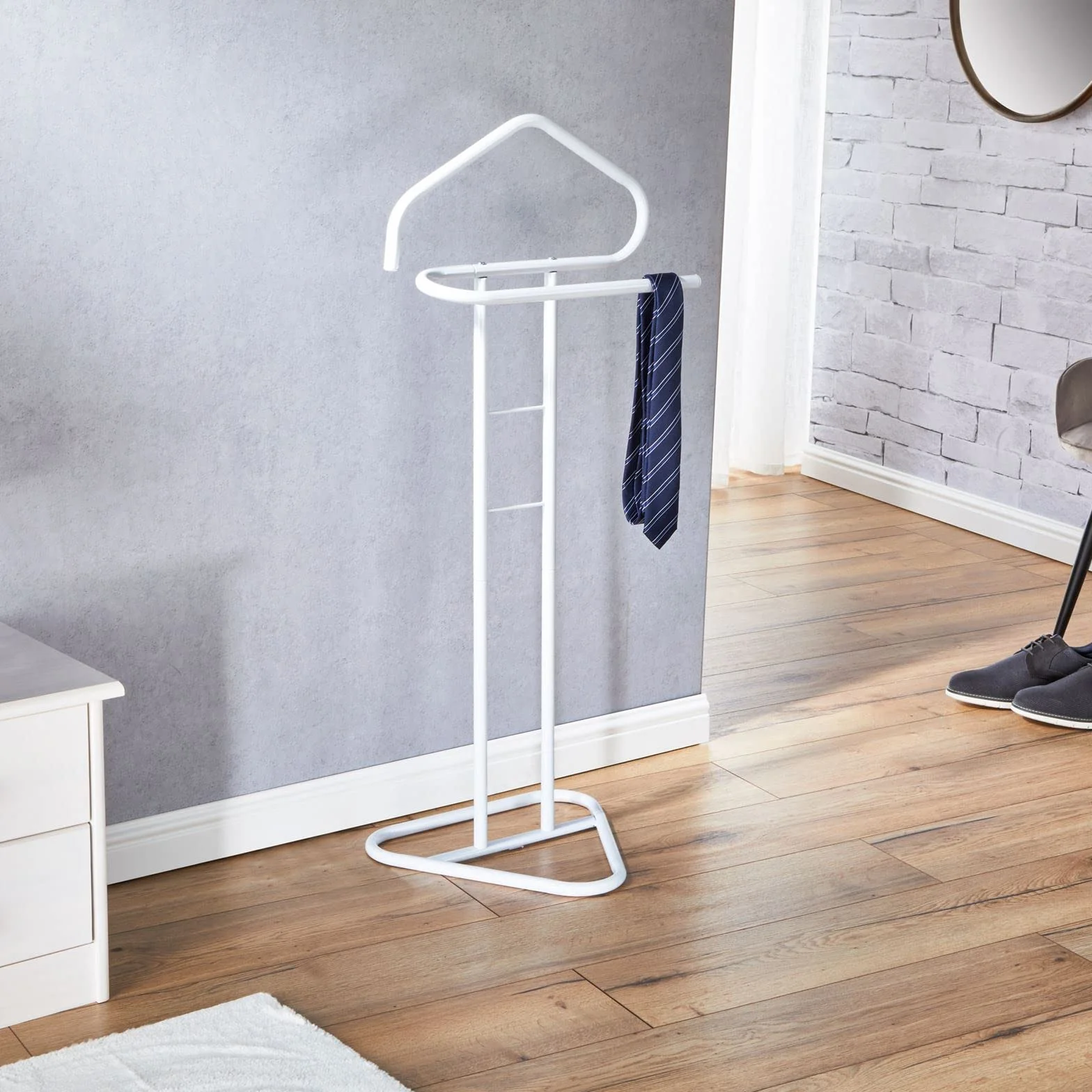 IDIMEX Camilo Dressboy Organizador Ropa para hombre y mujer con percha soporte de bolsillo lacado en blanco
