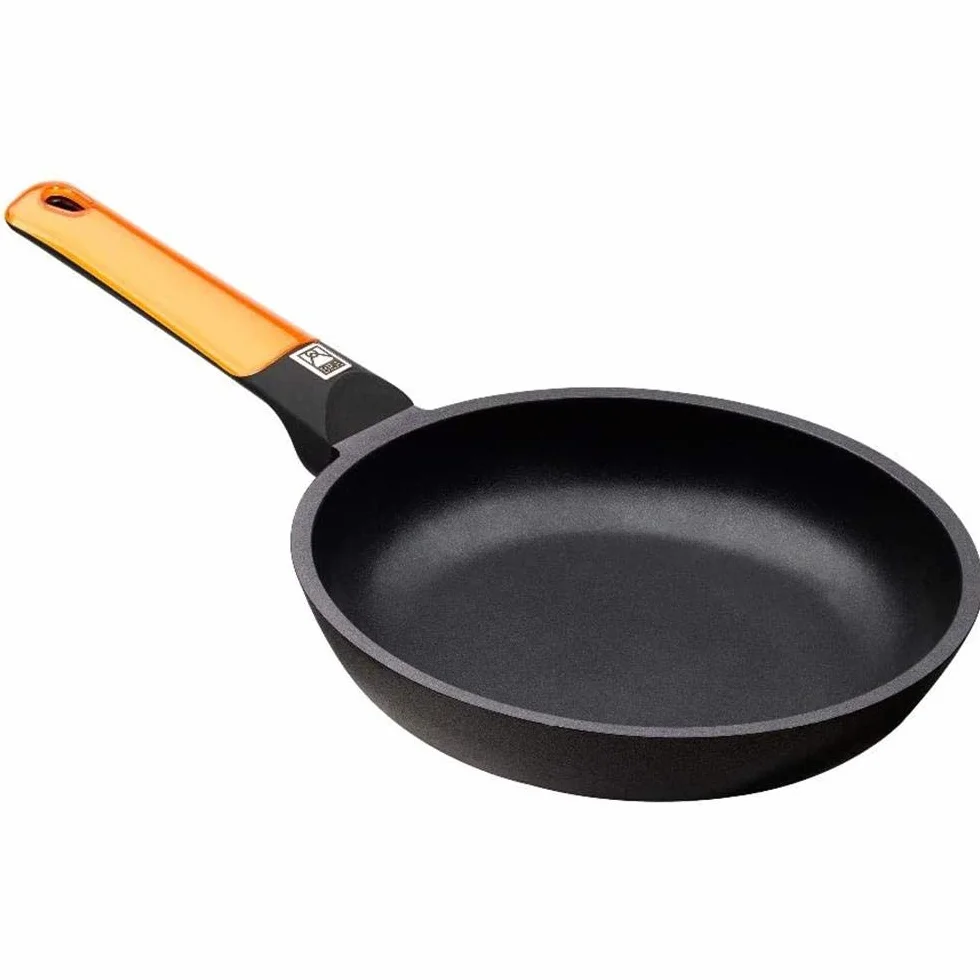 Sartén de aluminio fundido 24 cm antiadherente platinum plus apta para inducción y horno libre de PFOA negro