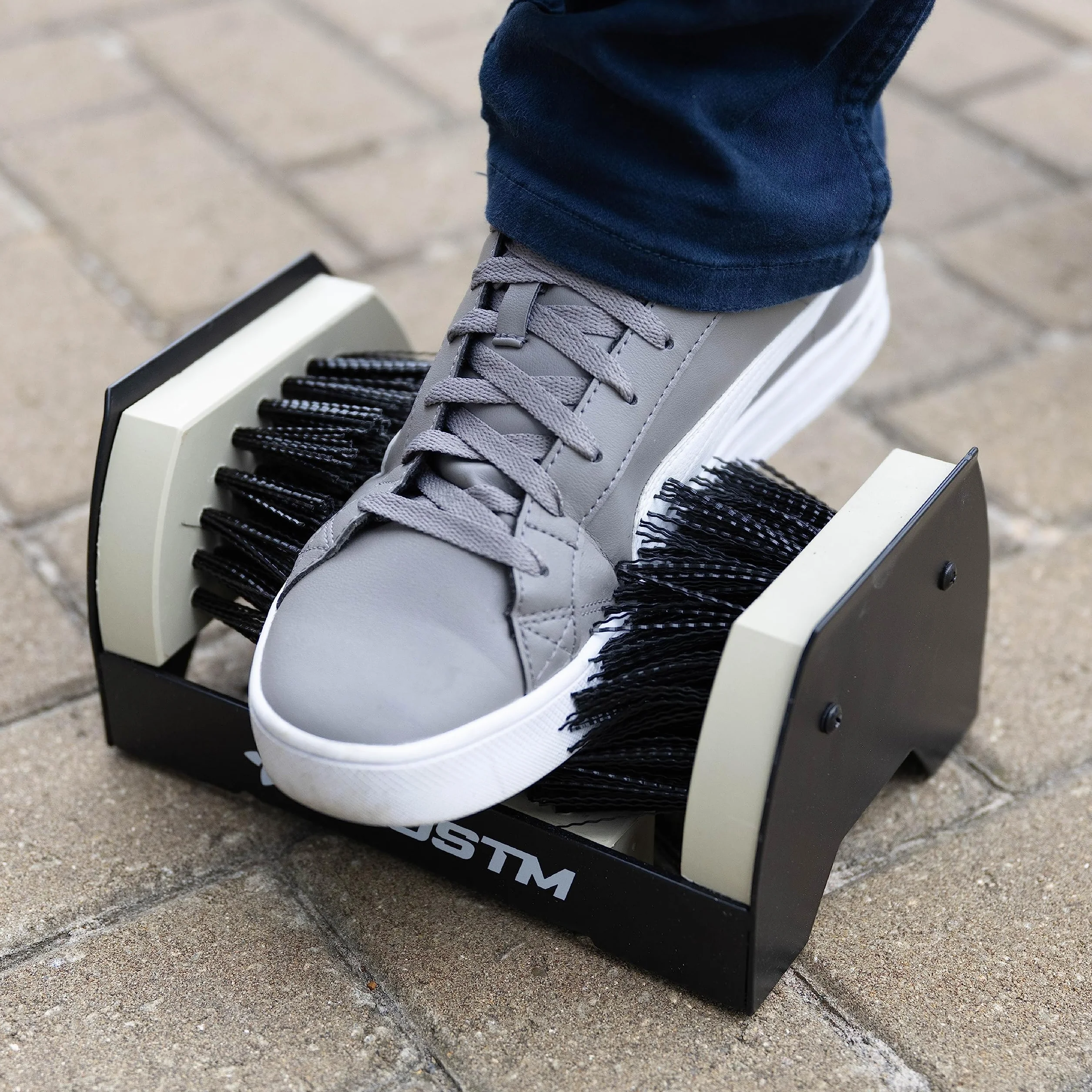 BLOSTM Cepillo Zapatos - Cepillo Ante Zapatos al Aire Libre de Metal Removedor de Lodo con Cerdas Rígidas - Universal Cepillo Limpia Botas - Cepillo Botas para Todos los Zapatos