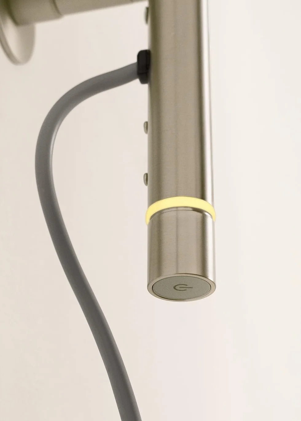 CREATE/Warm Towel Tube/Toallero eléctrico de Barra/Diseño Vertical, 2 ajustes Temperatura, Temporizador, Acero Inoxidable, 120W