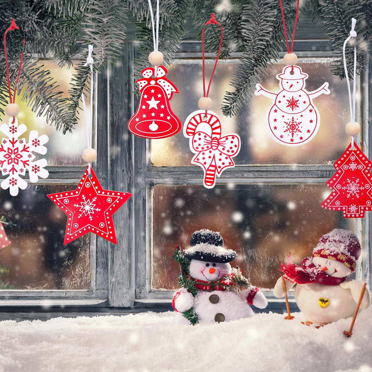Kiiwah 40 Piezas Adornos para Árboles de Navidad, Colgantes de Madera con Hilos de Algodón y Cuentas