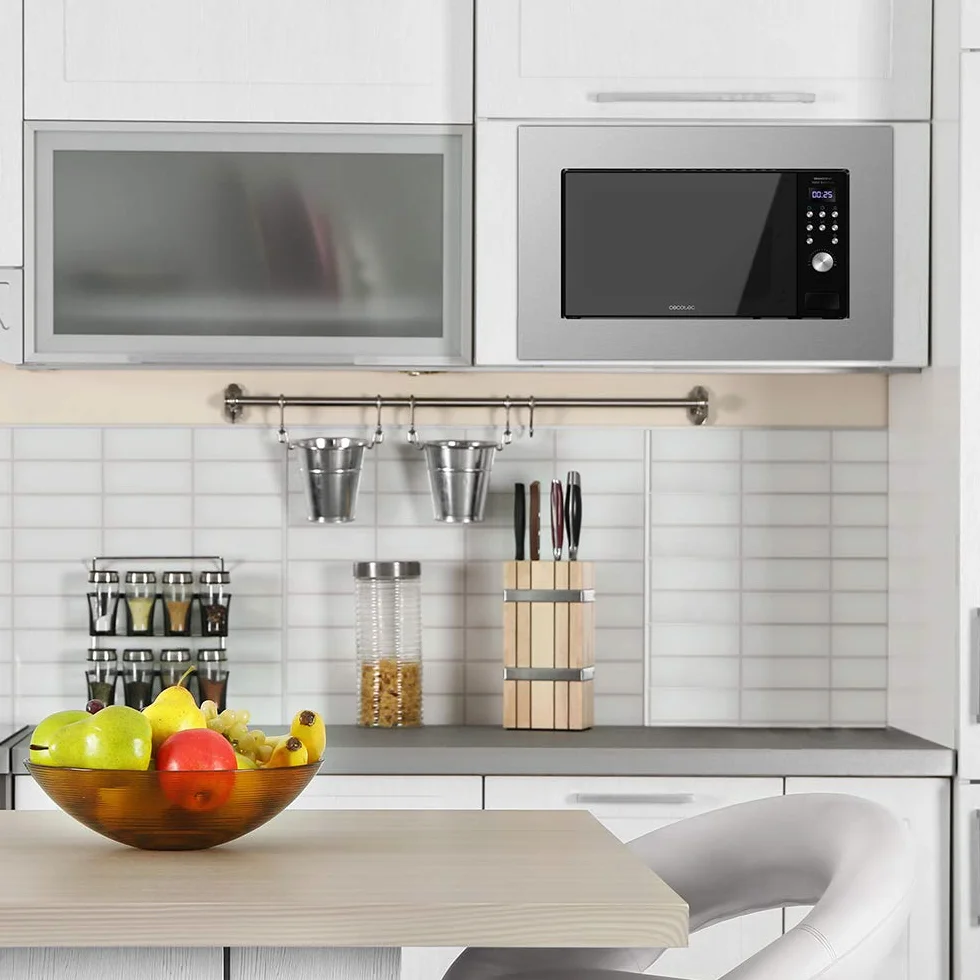 Cecotec Microondas encastrable Digital GrandHeat 2000 Built-In Steel Black. 700W, Integrable, 20l, Grill, 9 funciones preconfiguradas, Quick Start, Diseño en acero y negro