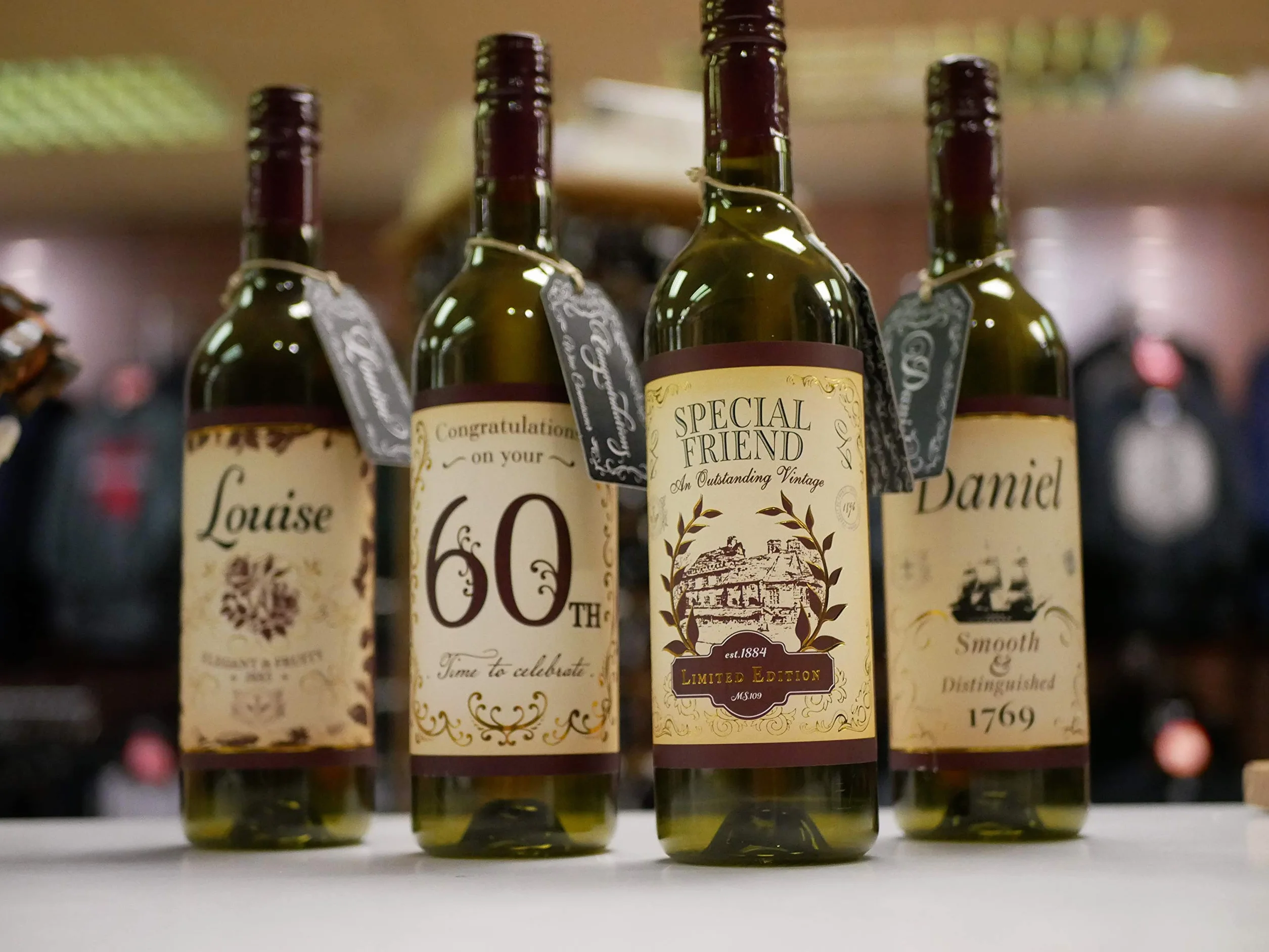 Malcolm etiqueta de vino, 2 etiquetas frontales y traseras y 2 etiquetas