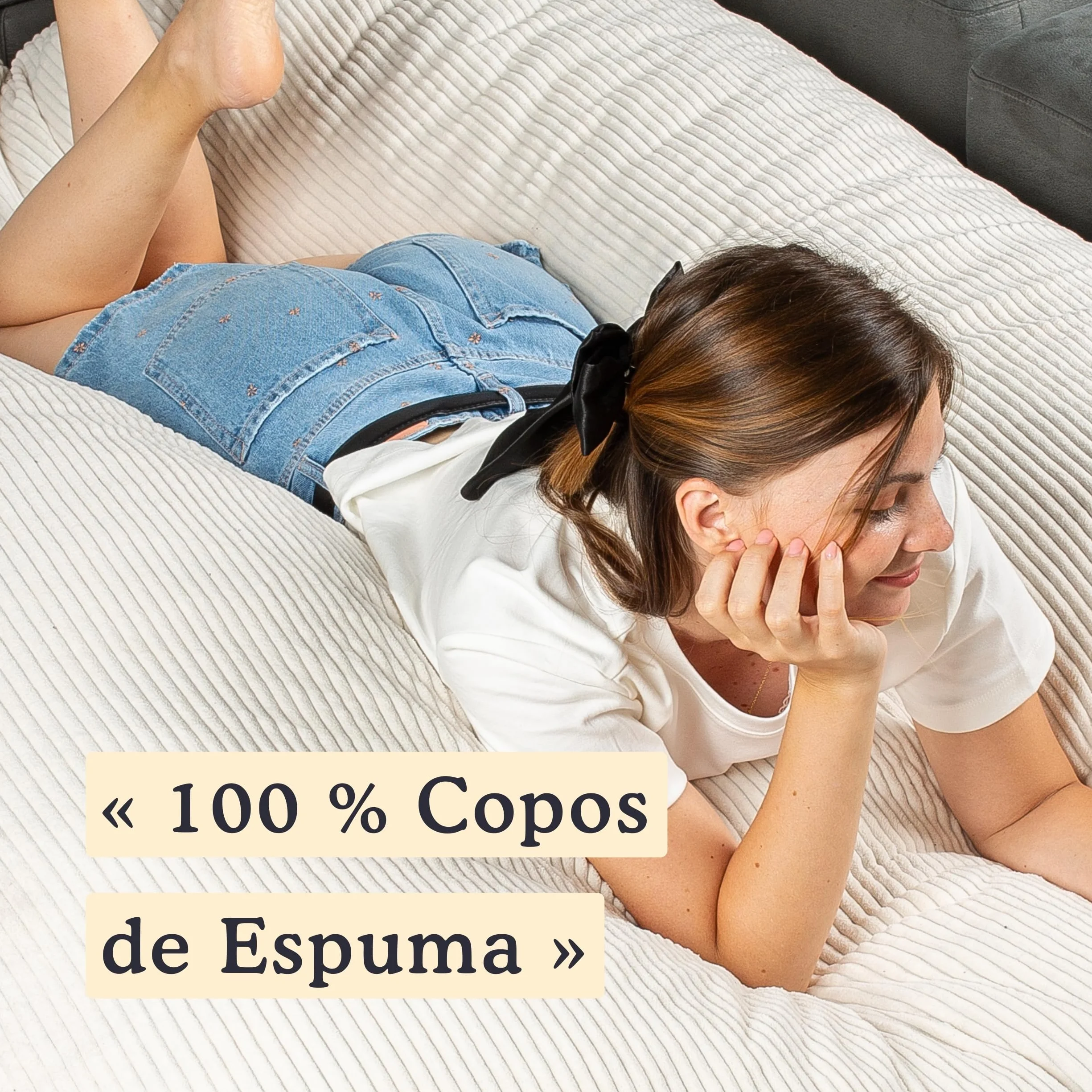 bananair - Puff Gigante de Pana Ancho - Suave y Confortable - Puff Cama con Relleno de Espuma Incluido, Óptimo Apoyo para la Espalda - Bean Bag, Sofa Puff XXL Muy Cómodo (180 x 140 cm, Blanco Roto)