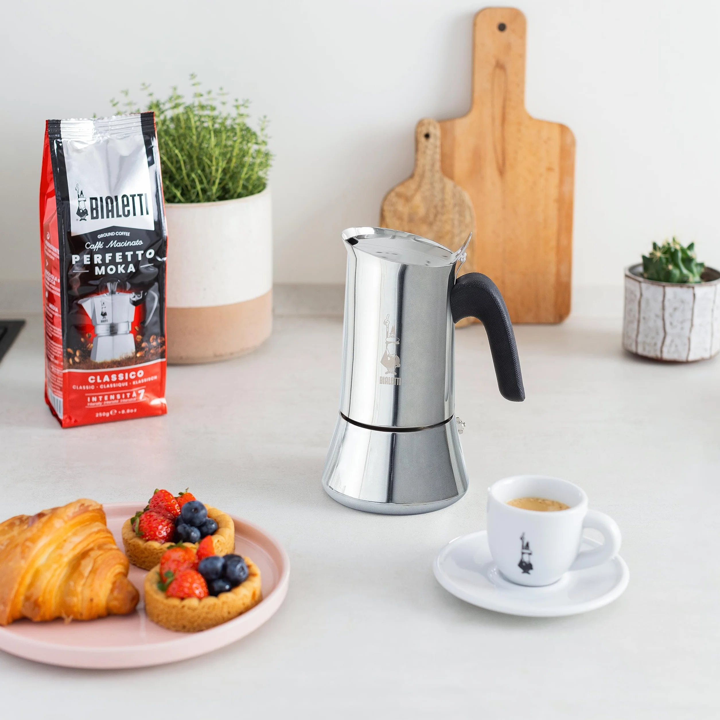Bialetti Cafetera Venus 6 Tazas 235ml Acero Inoxidable Apta Inducción