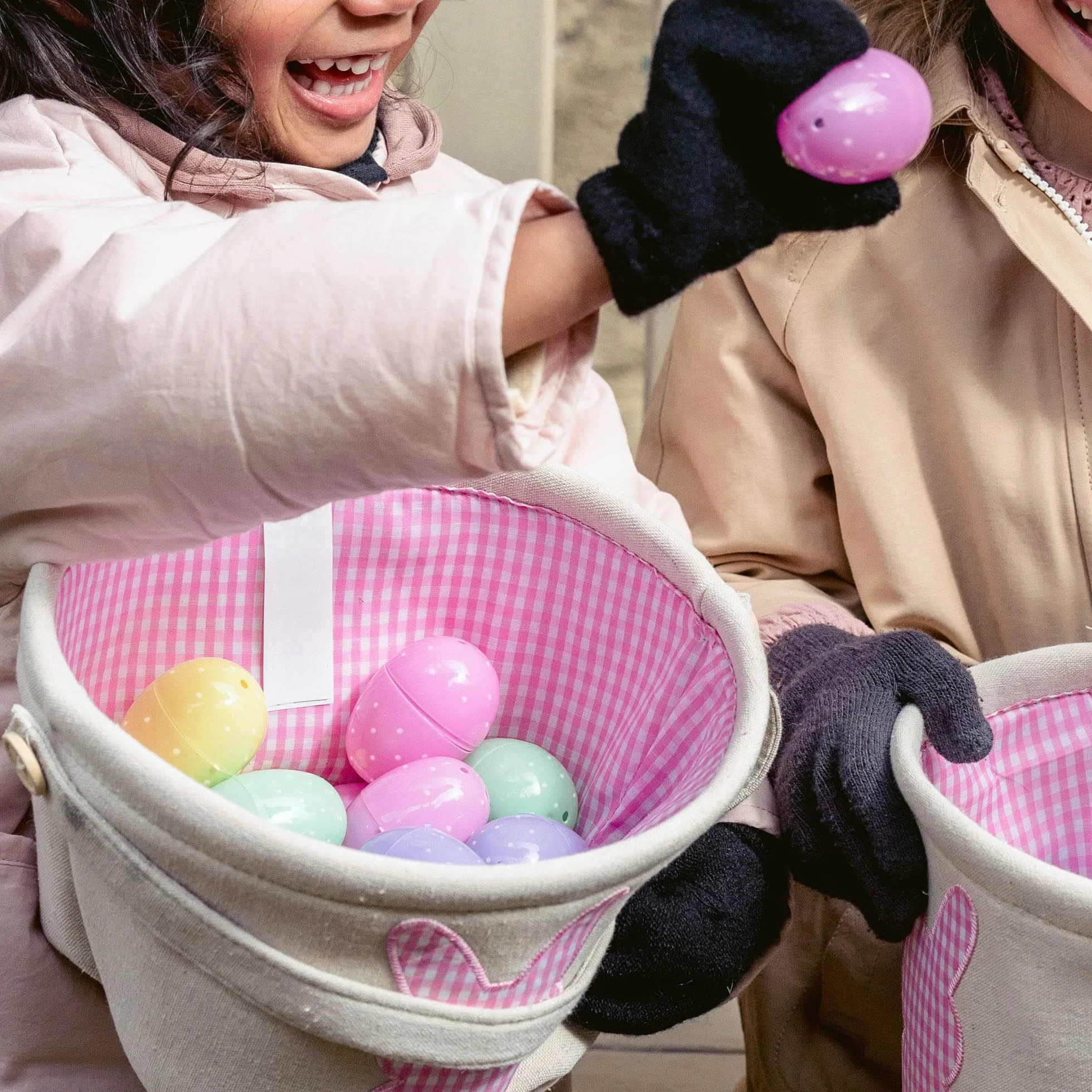 Huevos de Pascua rellenables de plástico 24 unidades com-four®