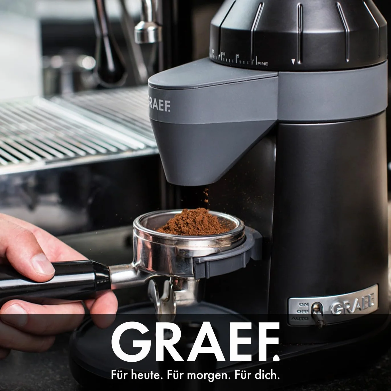 GRAEF CM802 Molinillo de Café Eléctrico 128W, 350g, Cuerpo Aluminio, Molino Cónico Inox, 40 Niveles, Portafiltro, Antiestático, Negro