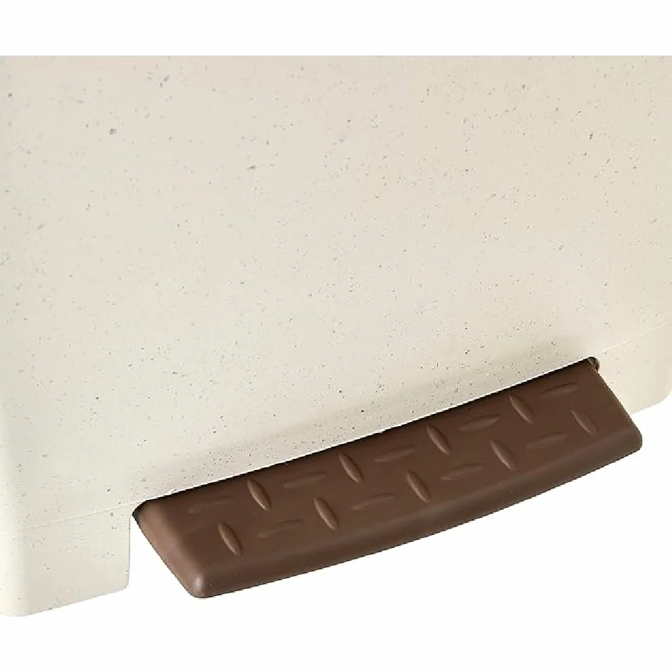 Tatay Cubo de Basura Cocina con Pedal Cubik 21L Acabado Mate Plástico Reciclado Libre de BPA 33,5x30x39 cm Ecohome