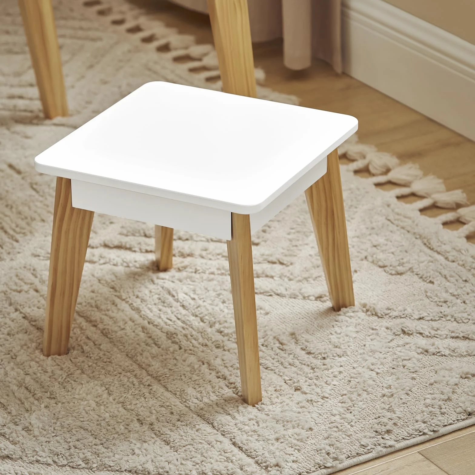 SoBuy KMB92-GR Mesa Infantil con 2 Taburetes Escritorio Infantil Blanco Madera y Verde