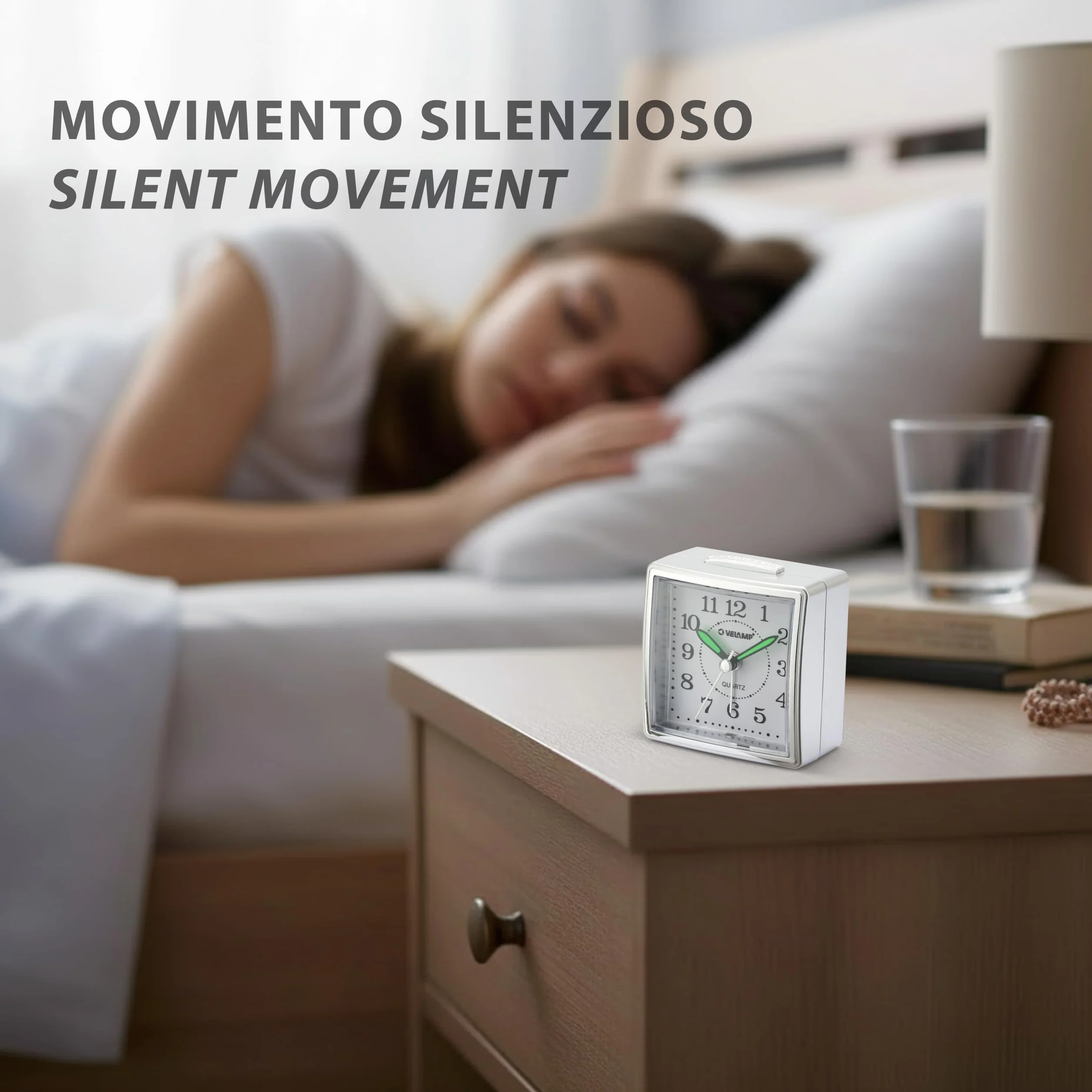 Despertador de mesilla, Reloj Despertador analógico de Cuarzo silencioso con luz, sin tictac, Reloj de Mesa Sencillo con función de repetición, Adecuado para dormitorios, escritorios, Viajes...