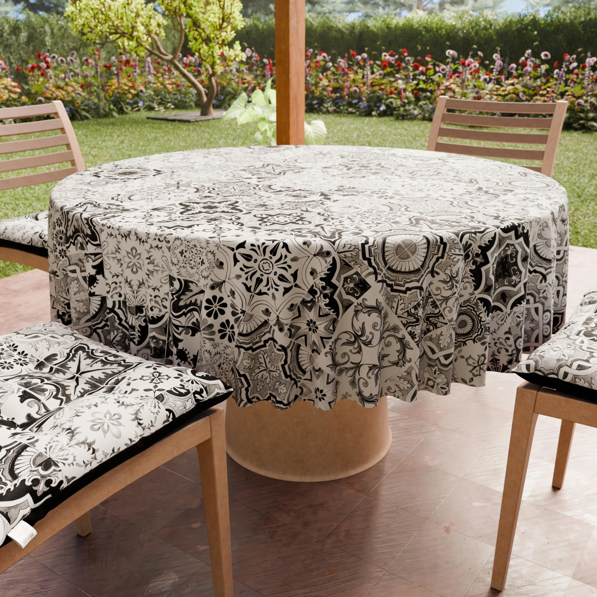 PETTI ARTIGIANI ITALIANI - Mantel Redondo Antimanchas de Microfibra (Diámetro Ø 240 cm), Manteles para Mesa Redonda, Diseño Vietri 02 Negro, 100%