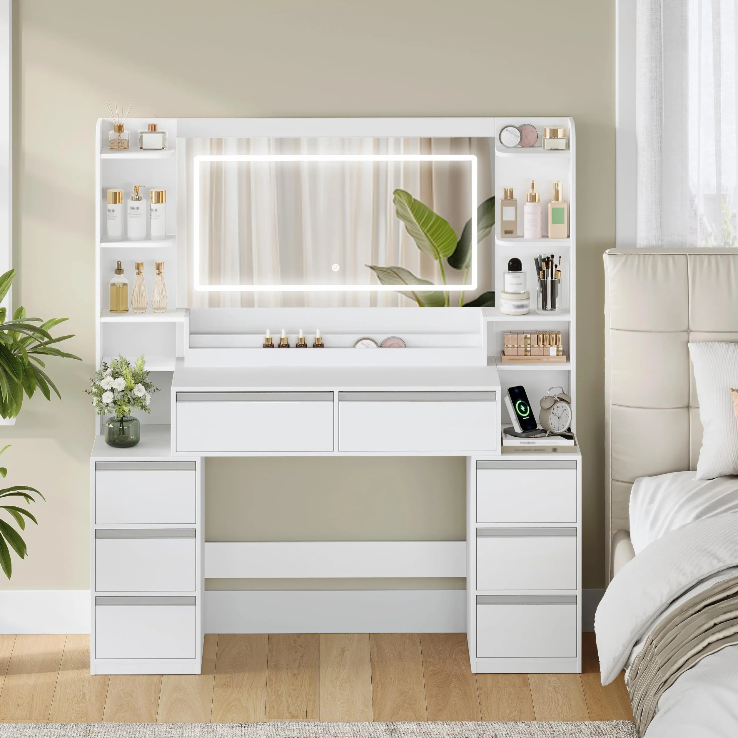 HEXCELEN 135 cm Tocador Grande, Tocador de Maquillaje con Luz LED, Grande Espejo, Mesa de Maquillaje con Prácticas Tomas de Corriente, 8 Cajones, Estantes Abiertos Mesa, Blanco-Plata