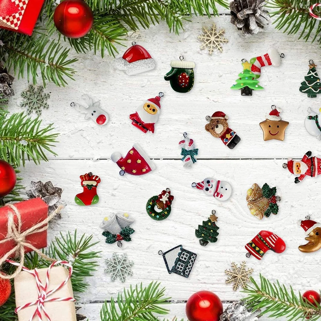 24 Piezas Mini Adornos Navideños Resina Papá Noel Árbol Navidad Muñeco Nieve Reno Colgantes Decoración