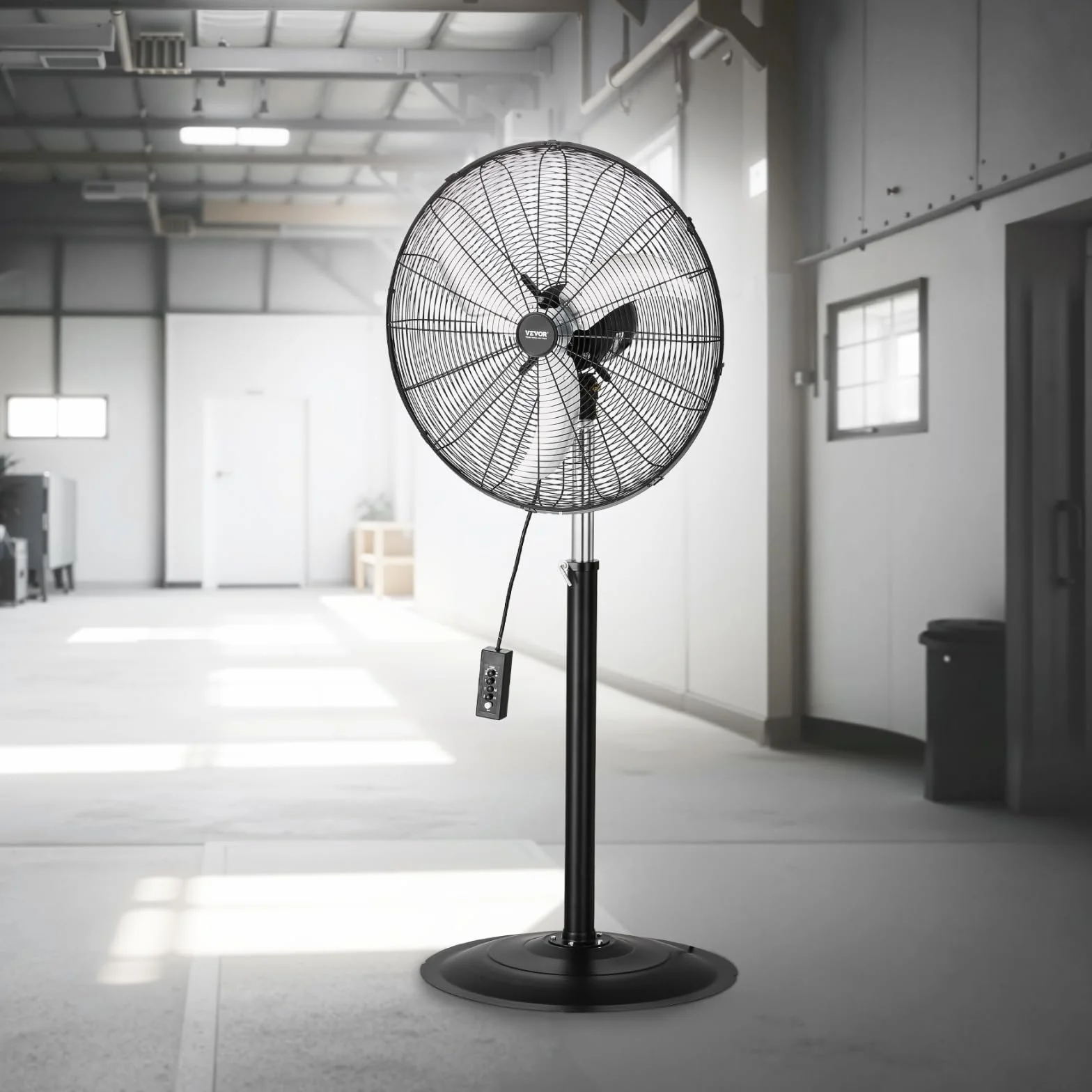 VEVOR Ventilador Oscilante de Pedestal 67 cm, Altura Ajustable de 131 a 193 cm Ventilador de Pie 3 Velocidades de Alta Potencia, para Sala de Estar, Hogar, Oficina, Negro, 670 x 600 x 1930 mm