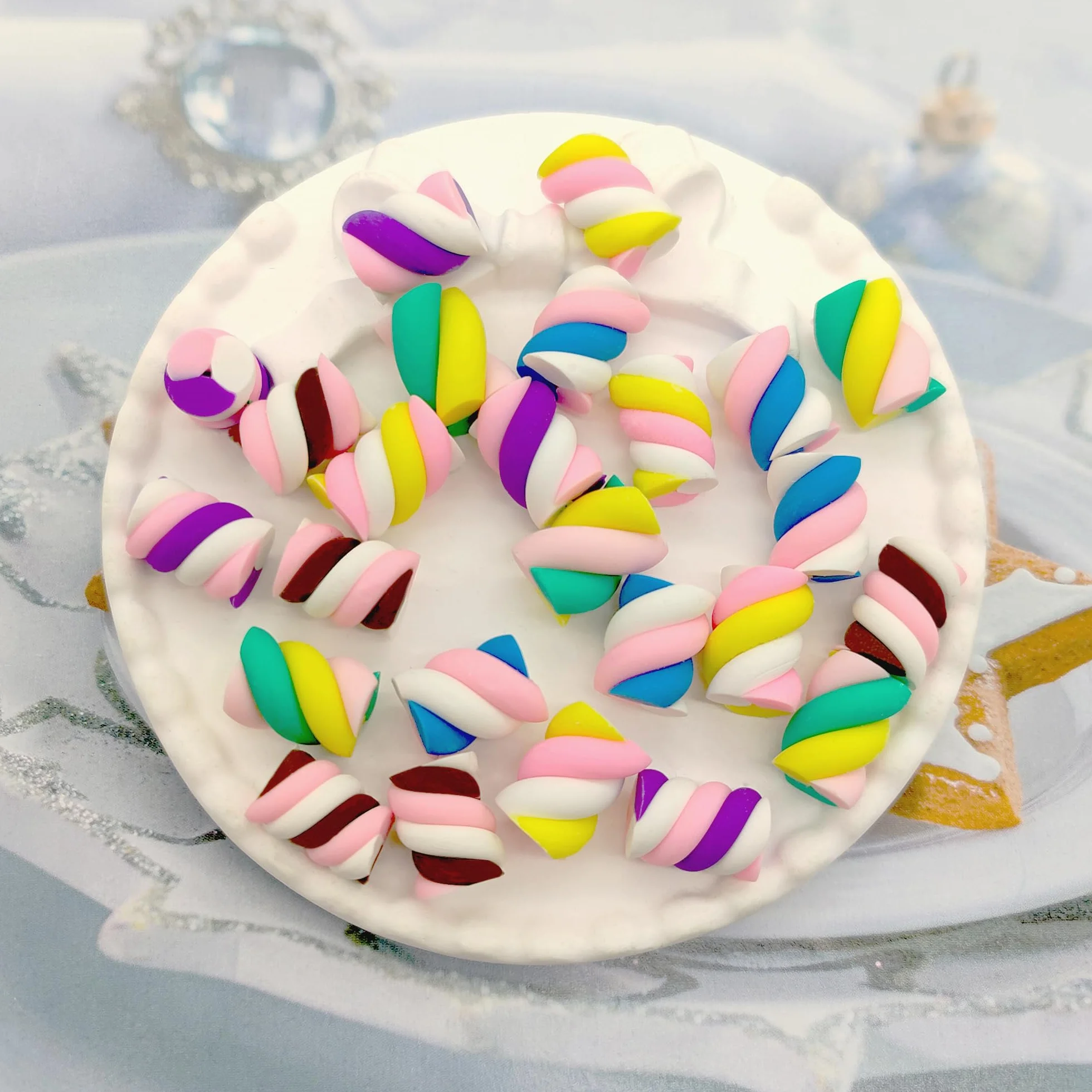 25Pcs Artificial Realista Malvavisco Alimentos Falsos Mini Caramelo para Decoración Cocina Bricolaje