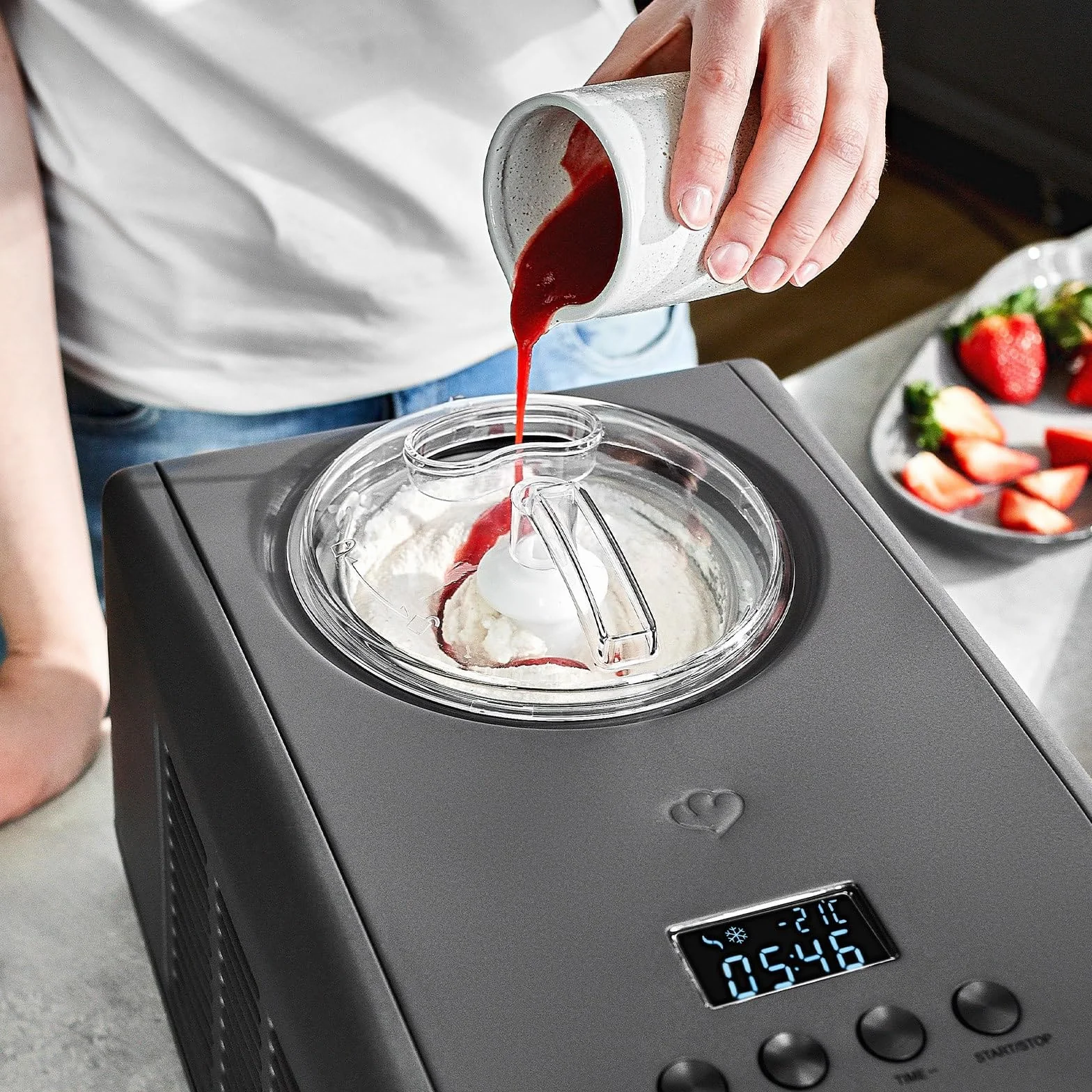 SPRINGLANE - Máquina de hielo para helados Emma con compresor autoenfriador, 1,5 l máquina de hielo de acero inoxidable con apagado automático, contenedor de hielo extraíble, LCD