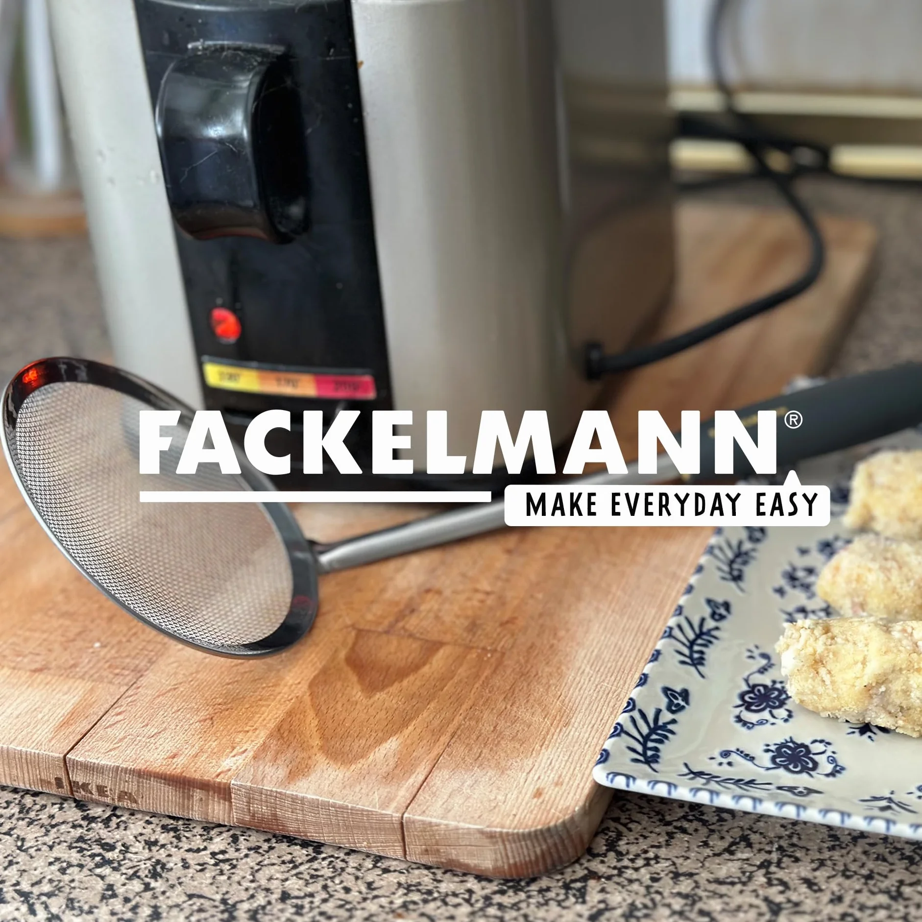 Fackelmann Espumadera de Malla, Acero Inoxidable, 30x11x8 cm, Naranja y Gris