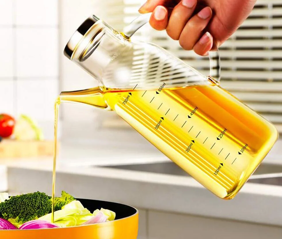 Botella dispensador de aceite 750 ml con boquilla antigoteo y mango antideslizante