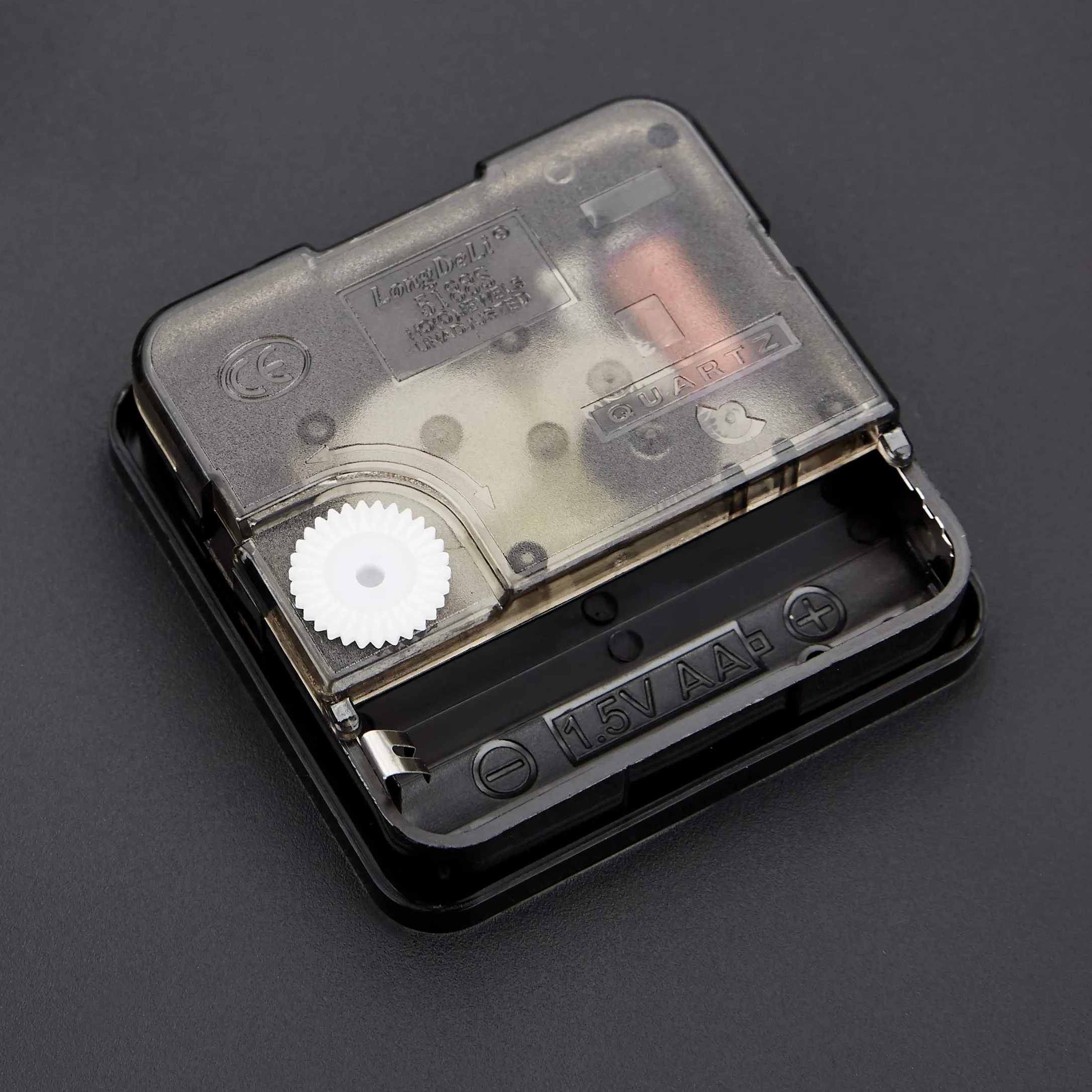 Amazon Basics Reloj clásico redondo 30.5 cm silencioso sin tictac a pilas negro