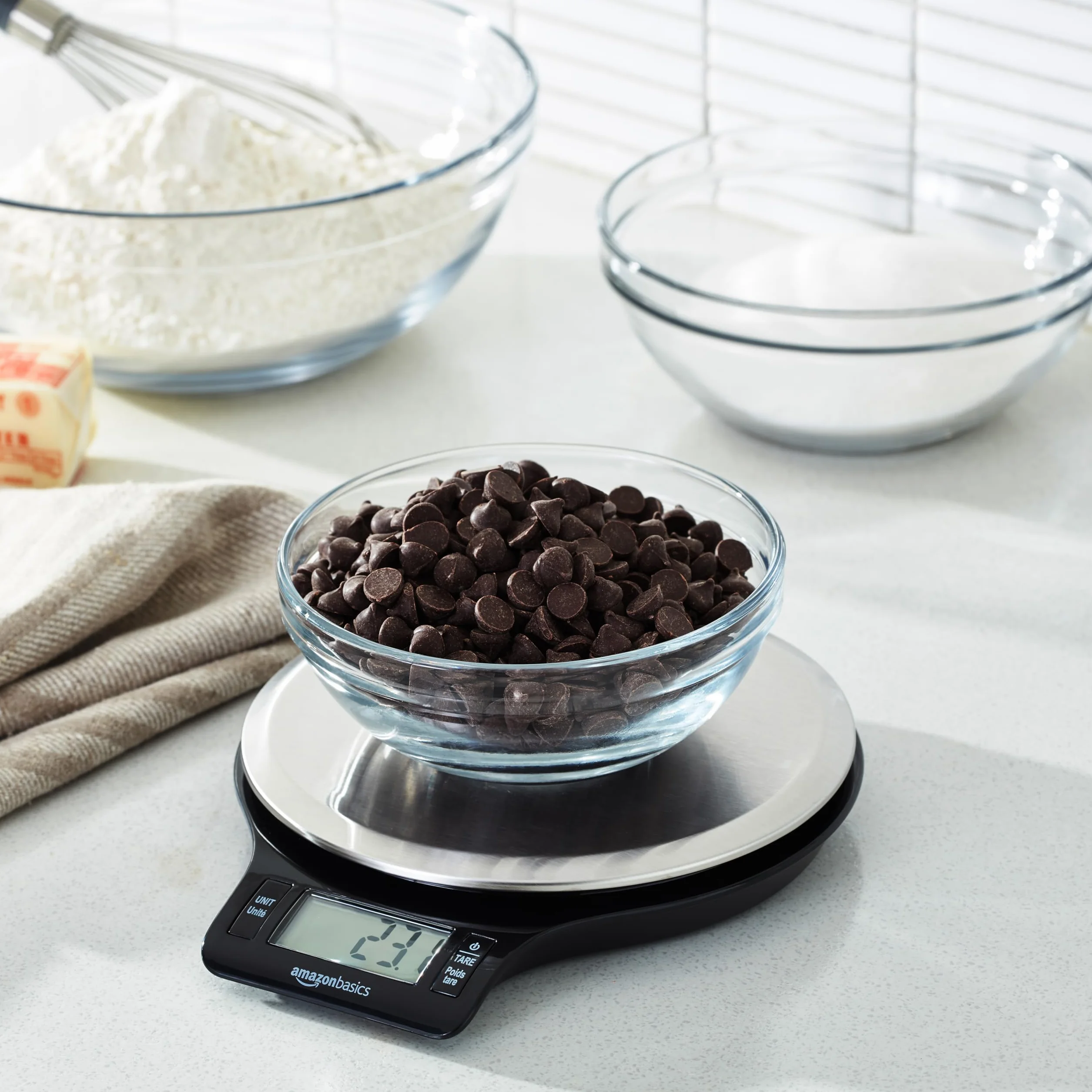 Amazon Basics Báscula de Cocina Digital de Acero Inoxidable sin BPA, Pantalla LCD, 11 Libras, Negro