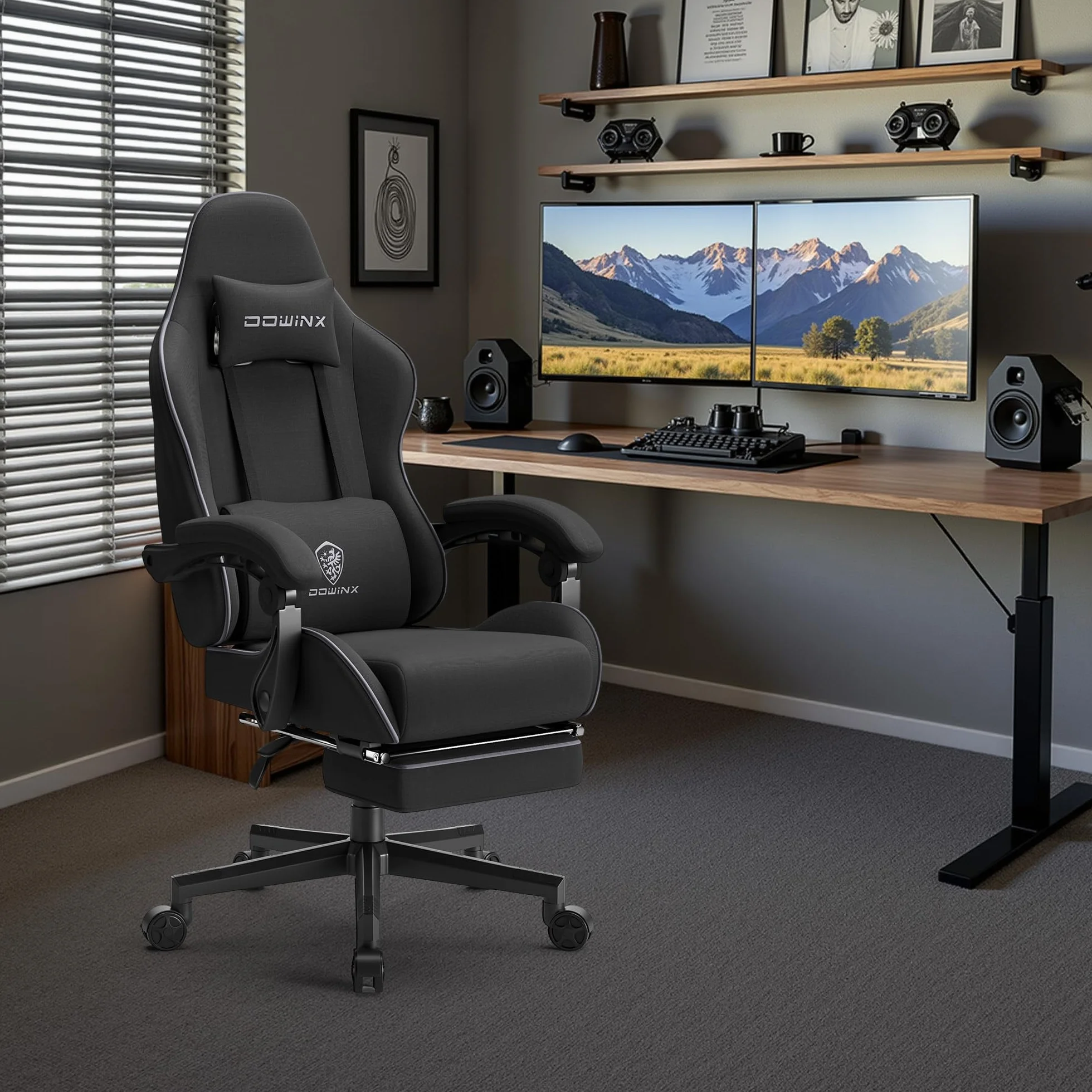 Dowinx Silla para Videojuegos ergonómica con Soporte Lumbar, Silla giratoria Ajustable con reposapiés, Color Negro