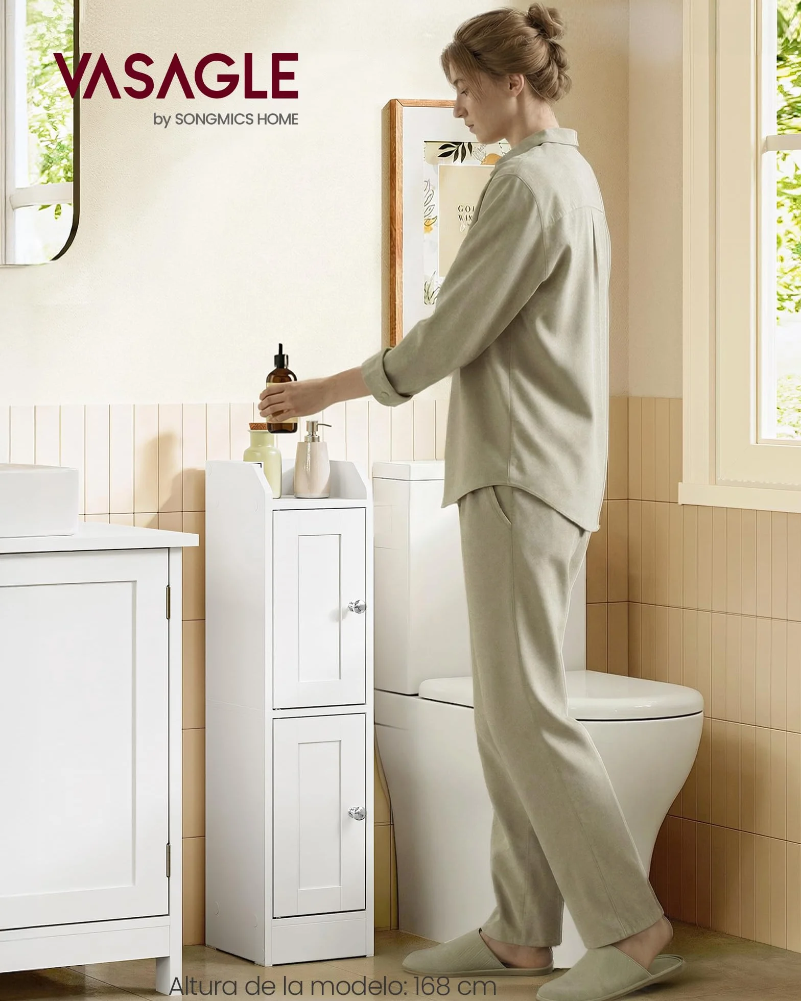 VASAGLE Siren Mueble de Baño Estrecho Esquinero con Estantes Ajustables, Puertas Reversibles, Blanco Nube BBK312WB02