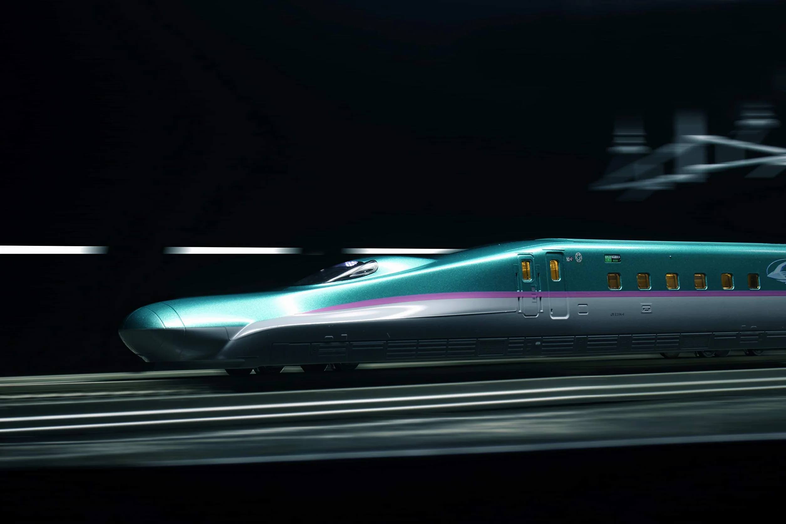 Kato E5 Shinkansen Hayabusa