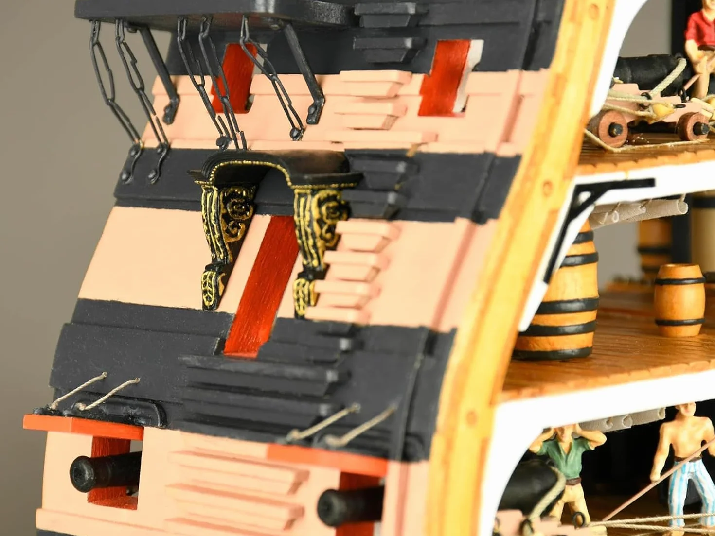 Artesanía Latina - Maqueta de Barco en Madera - Sección Navío de Línea Inglés, HMS Victory Trafalgar 1805 - Modelo 20500, Escala 1:72 - Maquetas para Montar - Nivel Principiante y Resto