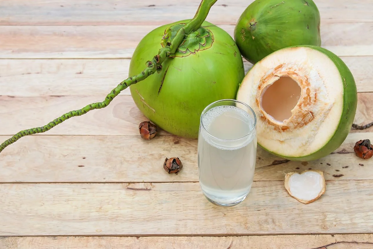 Coco Primo Agua de coco pura bebida refrescante 12 x 330 ml