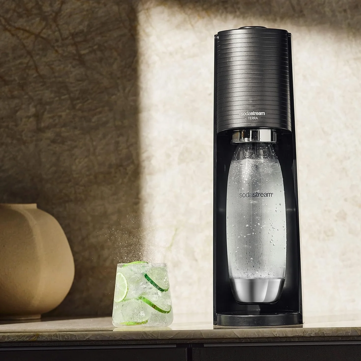 SodaStream TERRA Máquina de agua con gas acero inoxidable 1 L negra + recarga de gas 60 L