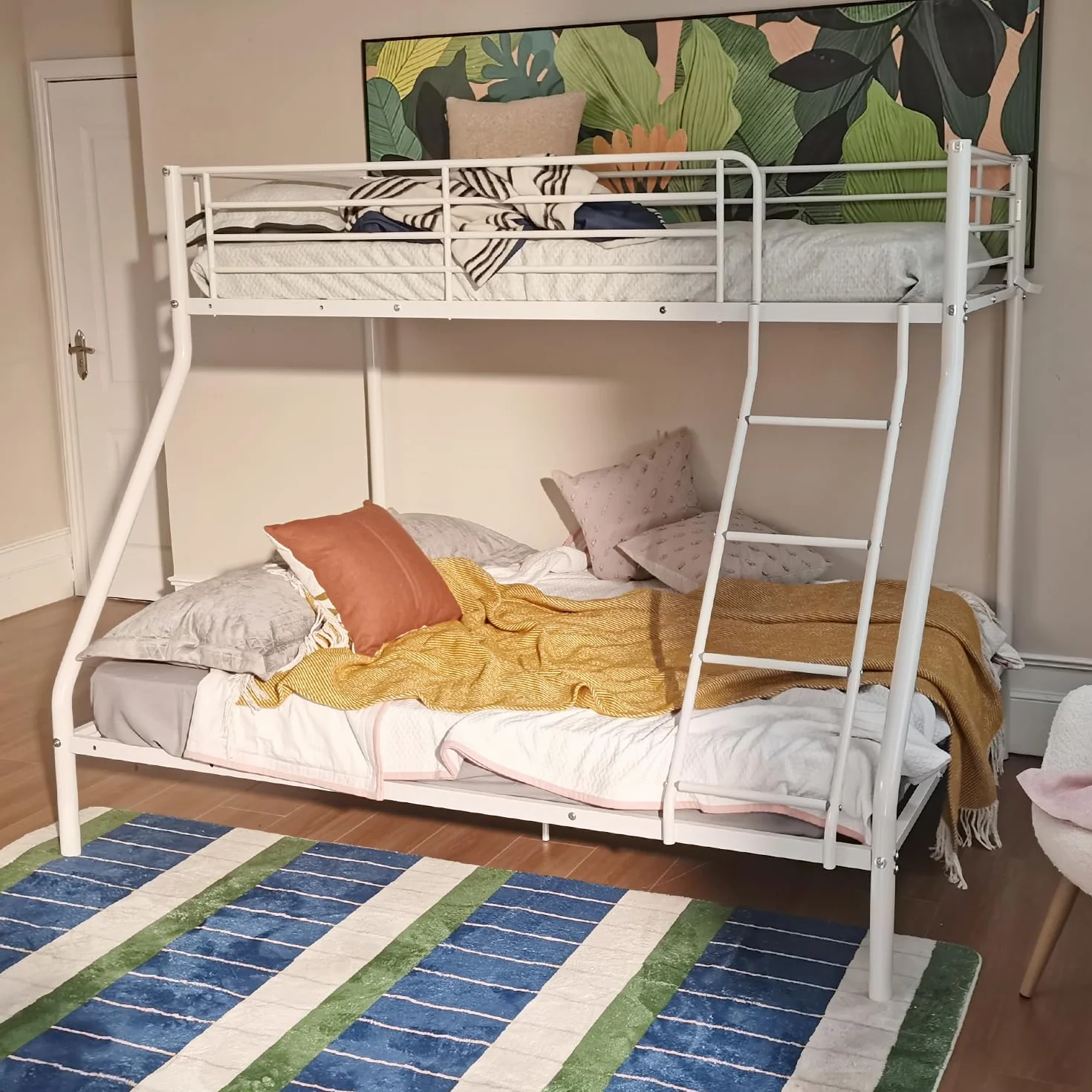 MEUBLE Cosy Litera 3 Personas Marco de Camas Infantil 90 & 140x190cm de Metal con Somier Barandilla y Escalera Estructura Tubular para Niño Dormitorio Casa, Blanco