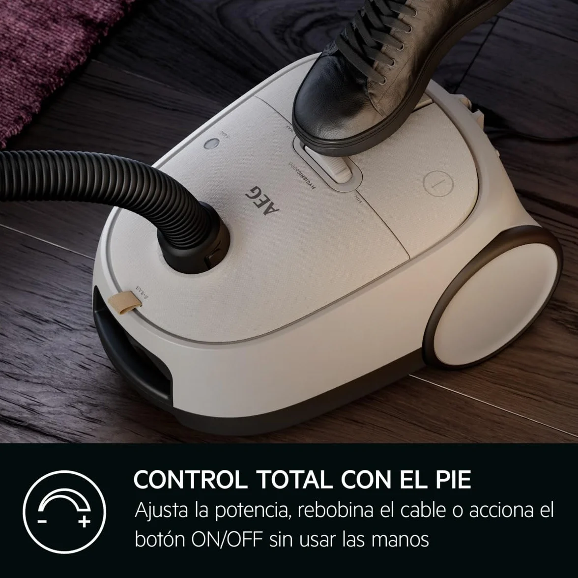 AEG AB61H6SW Aspiradora de Trineo con Bolsa, 850W de Potencia, 3,5L de Capacidad, Radio de acción 12m, Ruedas XL, Filtro Lavable, 3 cepillos + 3 Accesorios, 10 años garantía, Blanco