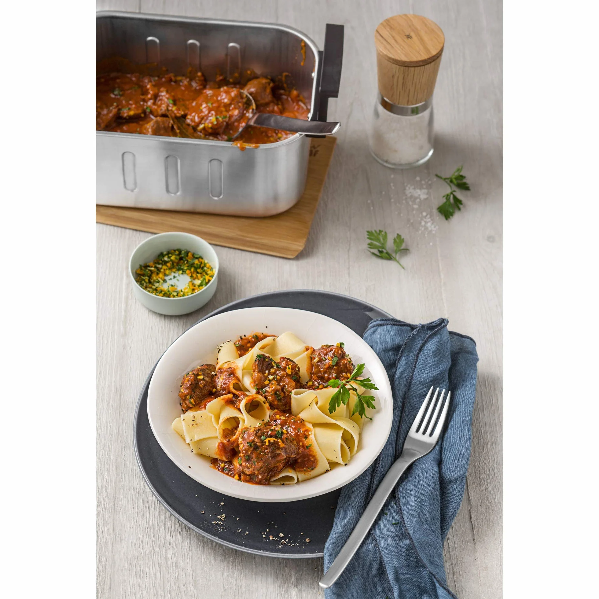 WMF Lono - Cocedora al vacio baja temperatura (entre 35º y 90º), 2 en 1, cocina al vacío y olla de cocion lenta, cocina profesional, tanque 6 l de TRITAN libre de BPA