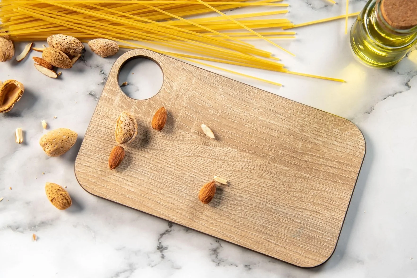 Arcos Tabla de Cocina Antibacterial Cortar 24x14 cm Fibra de Celulosa y Resina Marrón Ecológica