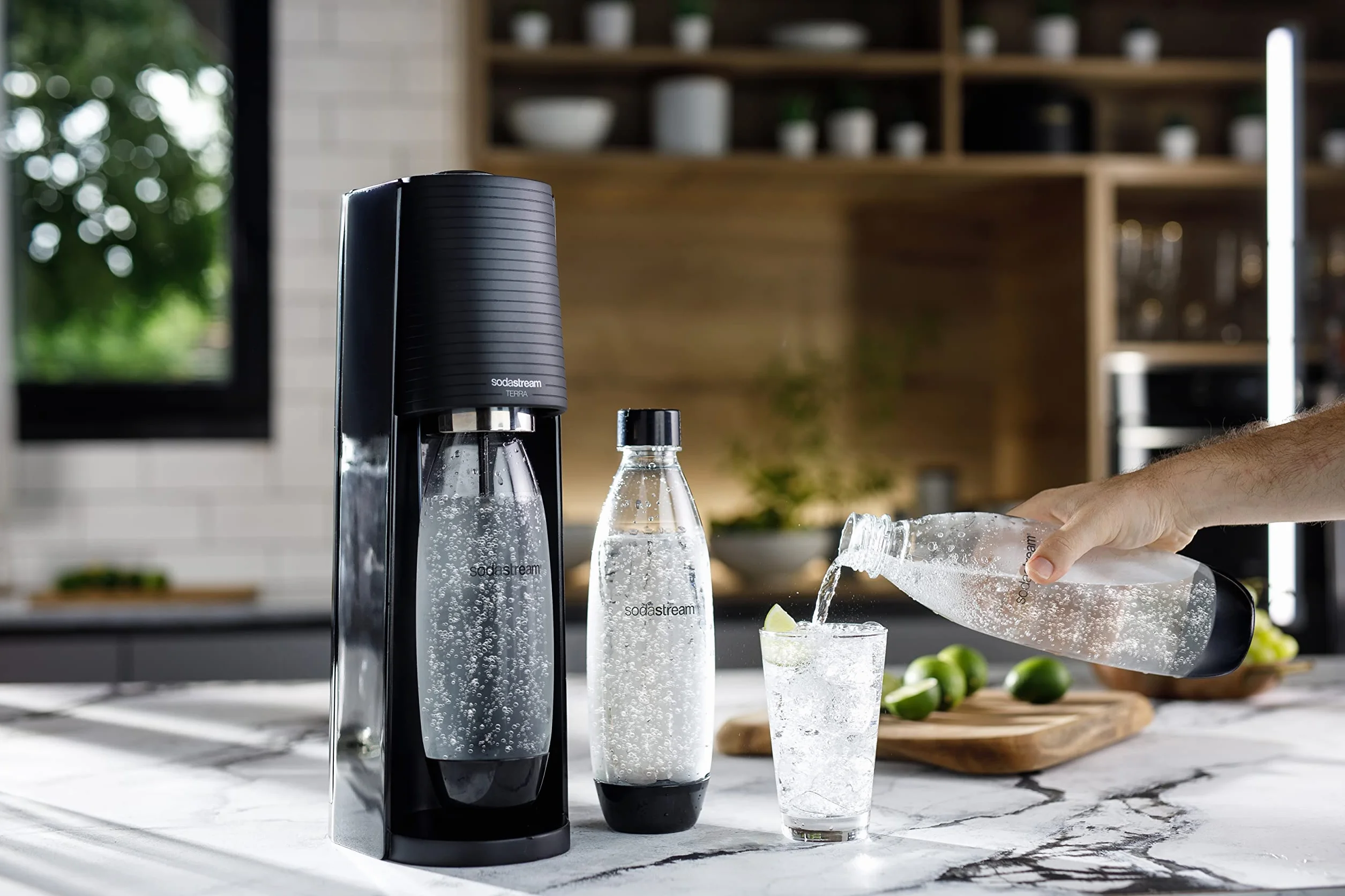 SodaStream Terra Gasador Value Pack x2 con 2 botellas de 1L aptas para lavavajillas y 1 cilindro CO2 Quick Connect, negro mate