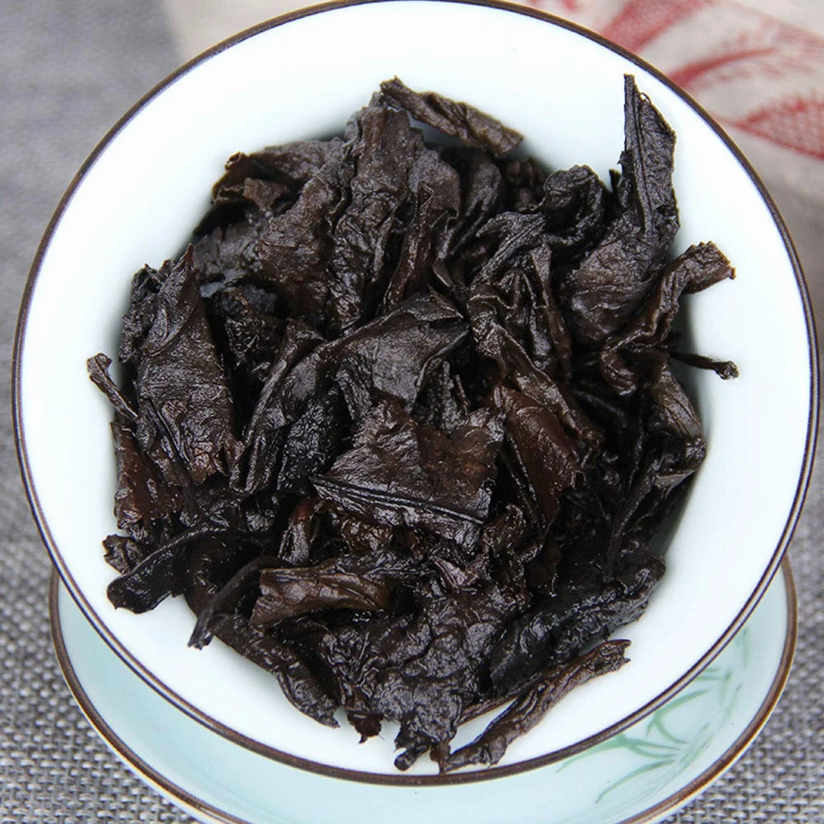 Té Pu Erh Negro Viejo árbol de azufaifo Yunnan LaoBanzhang 1000g