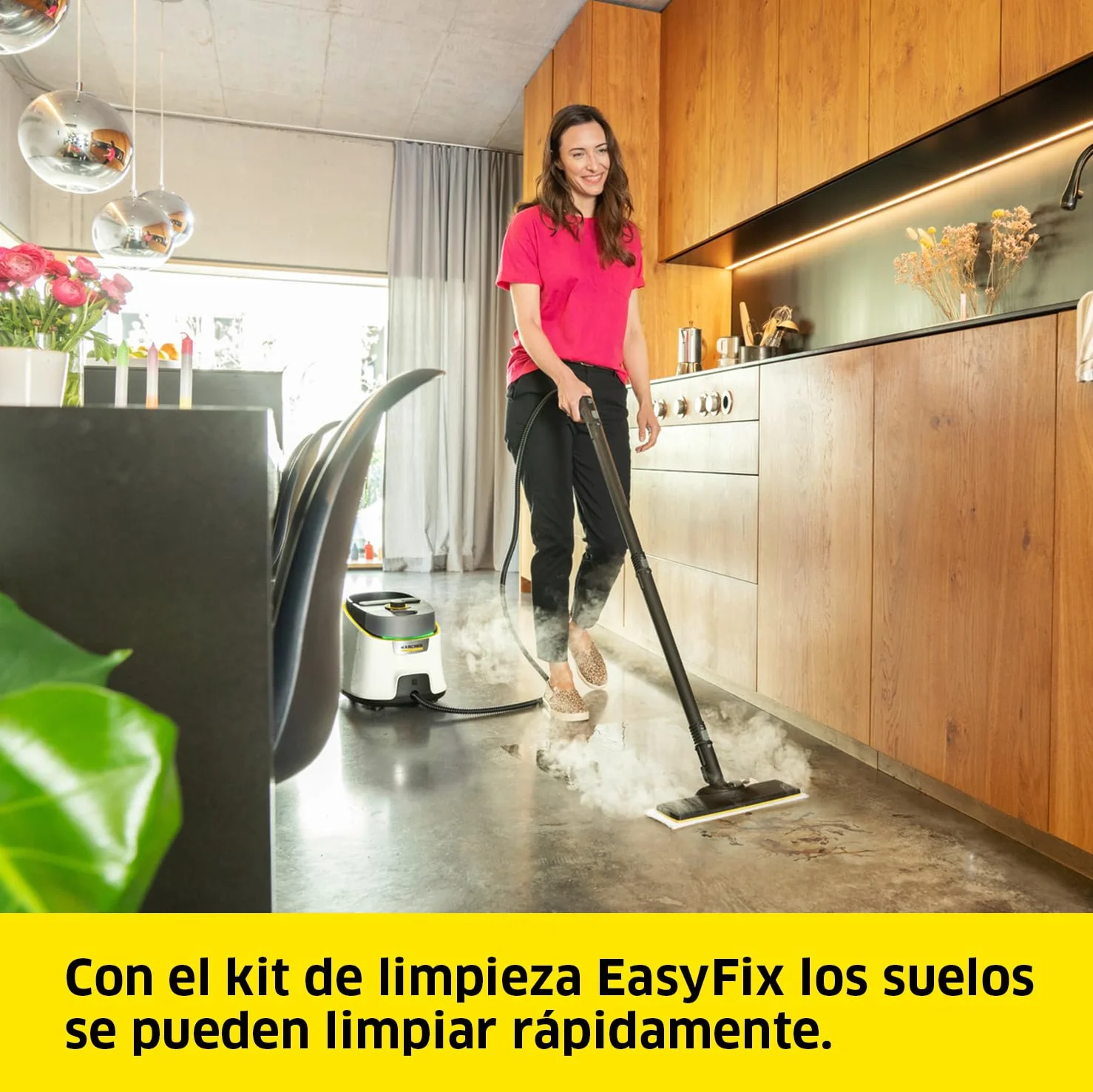 Kärcher Limpiadora de vapor SC 4 Deluxe Iron, presión de vapor: 4 bar, calentamiento: 3 min., superficie: 130 m², depósitos: 0,5 l + 1,3 l, kit suelos EasyFix, boquillas, plancha de vapor